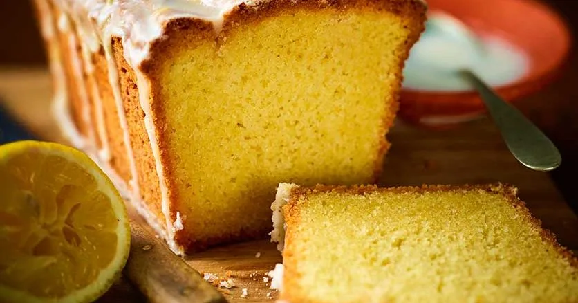 Lemon Drizzle Cake in Air Fryer