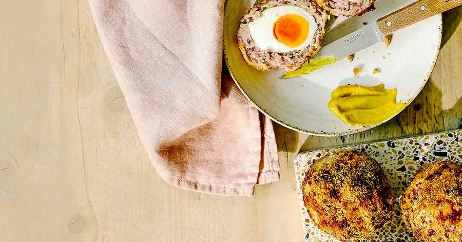 Scotch eggs in air fryer: crispy British snack