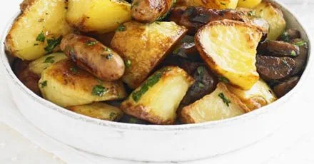 English‑style Roast Potatoes with All the Trimmings
