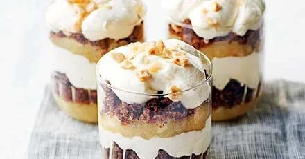 Apple‑cream dessert in glass cups with spiced rye crumbs