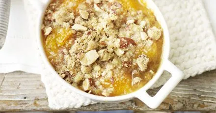 Apricot-Almond Crumble
