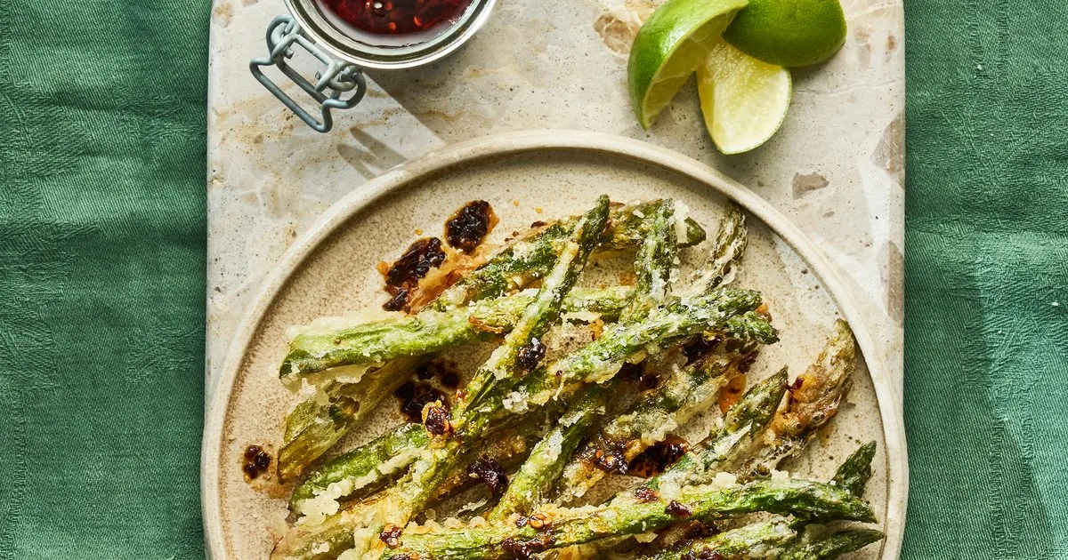 Asparagus Tempura with Crispy Chili‑Oil Dipping Sauce
