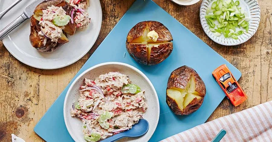Baked Potato with Crunchy Tuna Filling