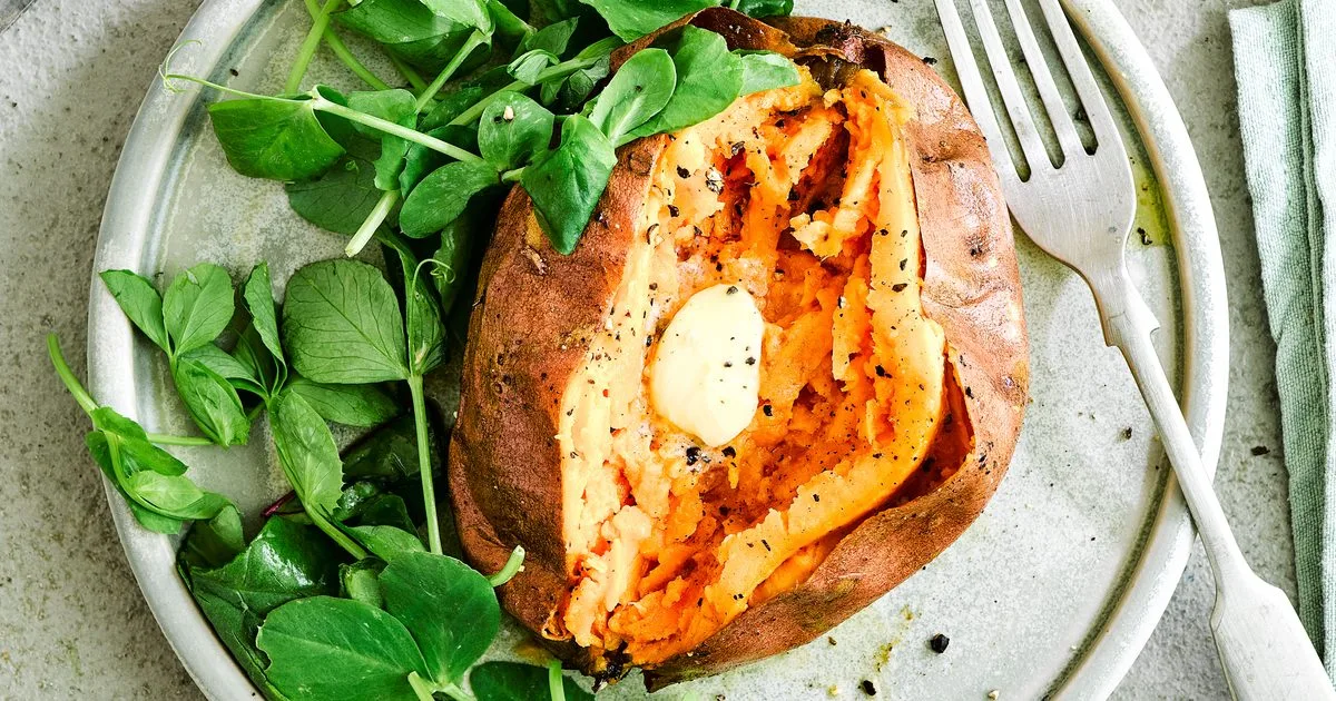 Baked Sweet Potato: Quick and Satisfying Dinner