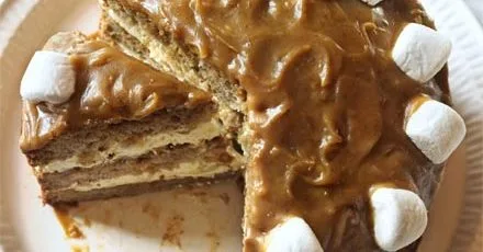 Banoffee Marshmallow Cake