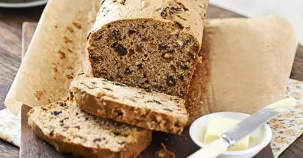 Traditional Welsh Tea Bread (Bara Brith)