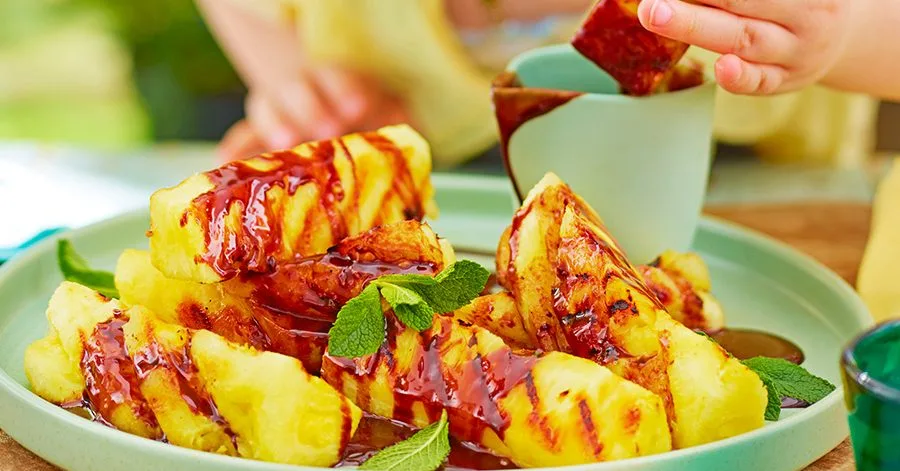 Grilled Pineapple with Chocolate-Coconut Sauce