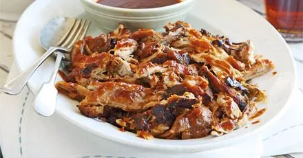 Pulled Pork Sandwich with Barbecue Sauce