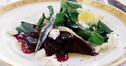 Beetroot, goat's cheese & anchovy salad
