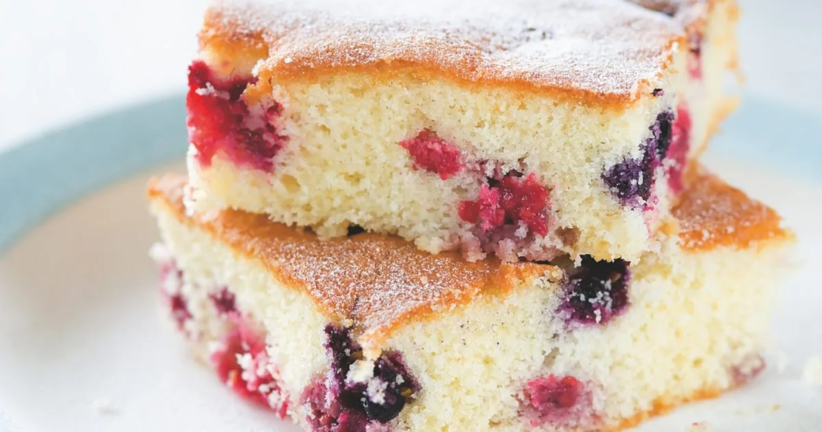 Berry Sheet Cake