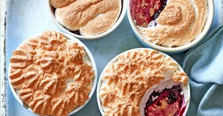 Blackcurrant queen puddings