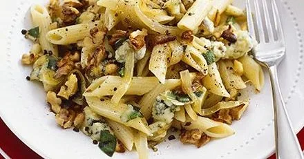Blue cheese pasta
