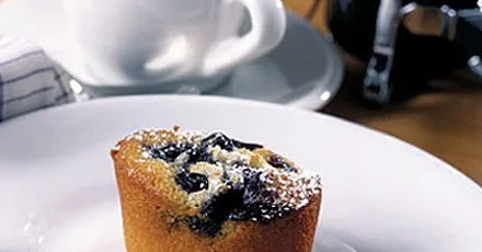 Blueberry & lemon friands