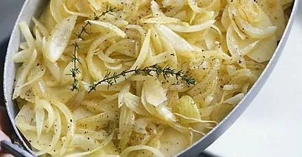 Boulangère potatoes