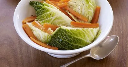 Braised cabbage & carrots