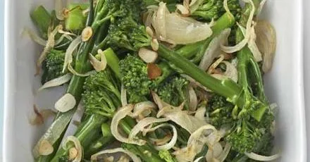 Broccoli with fried onion & garlic