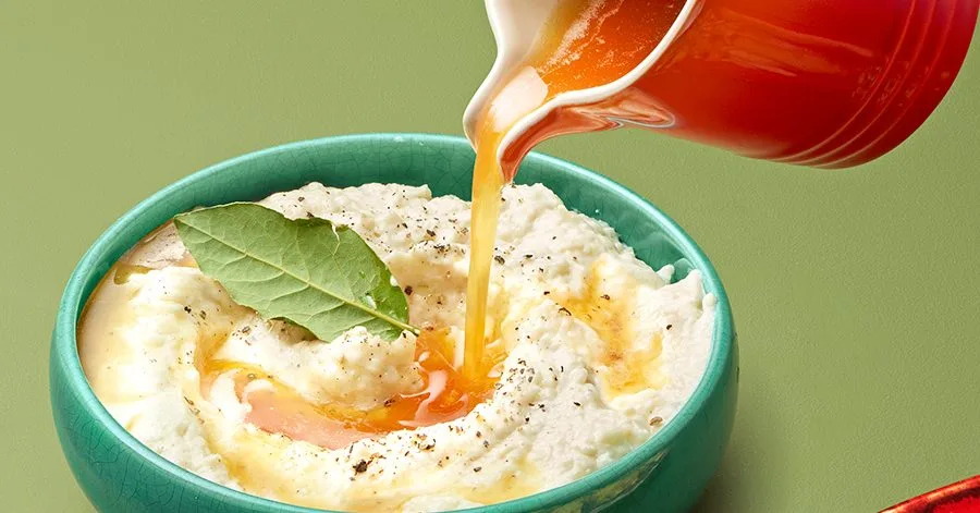 Brown butter and bay leaf sauce with bread crumbs