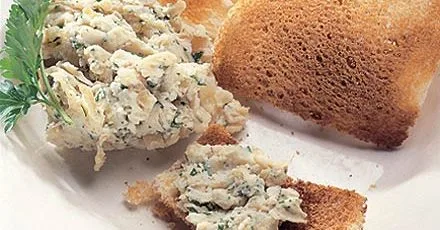 Butter bean pâté with melba toast