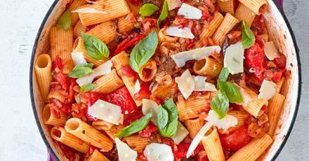 Паста з капонатою