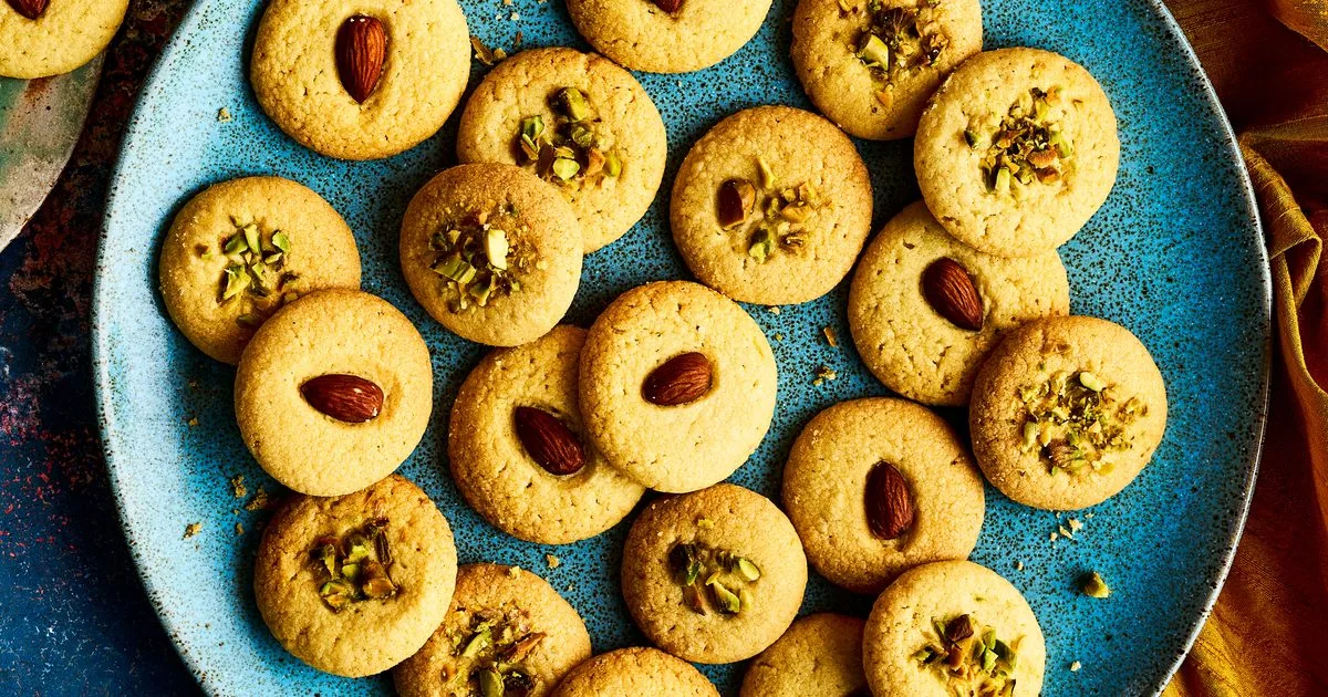 Nan Khatai (cardamom biscuits)