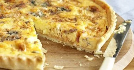 Cheeseboard & onion tart