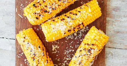 Cheesy corn cobs