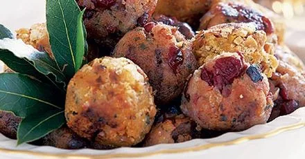 Chestnut, bacon & cranberry stuffing