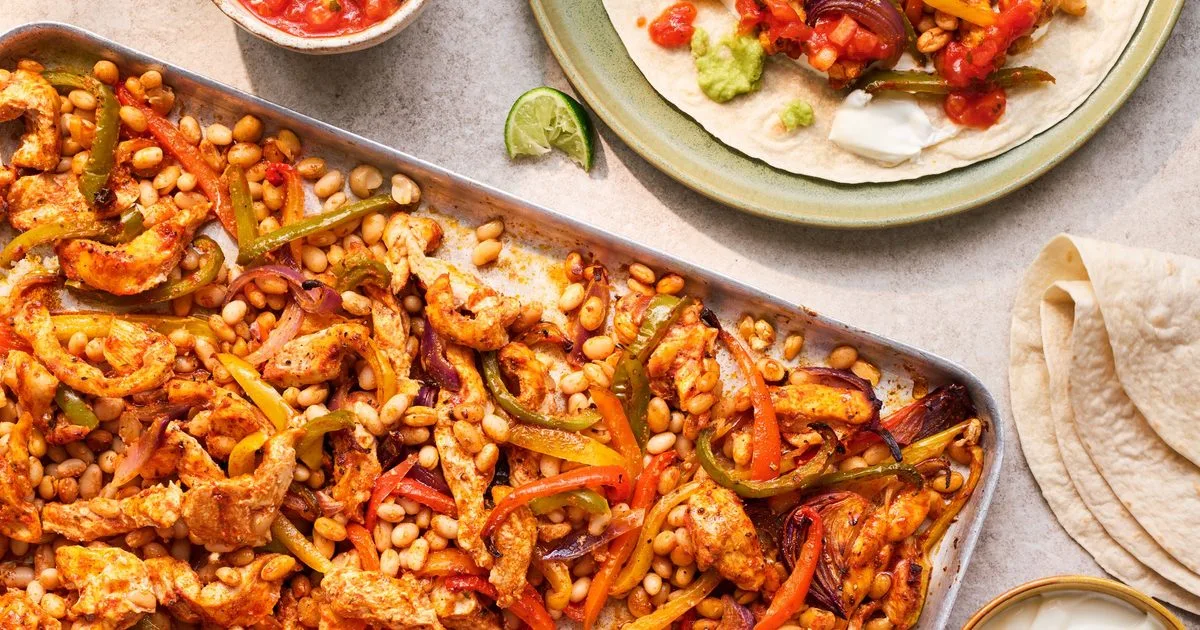 Chicken and bean fajita traybake