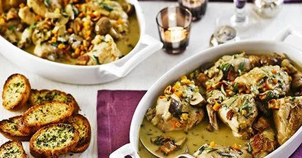 Chicken & cider fricassée with parsley croûtes