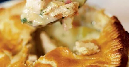 Chicken & ham pie