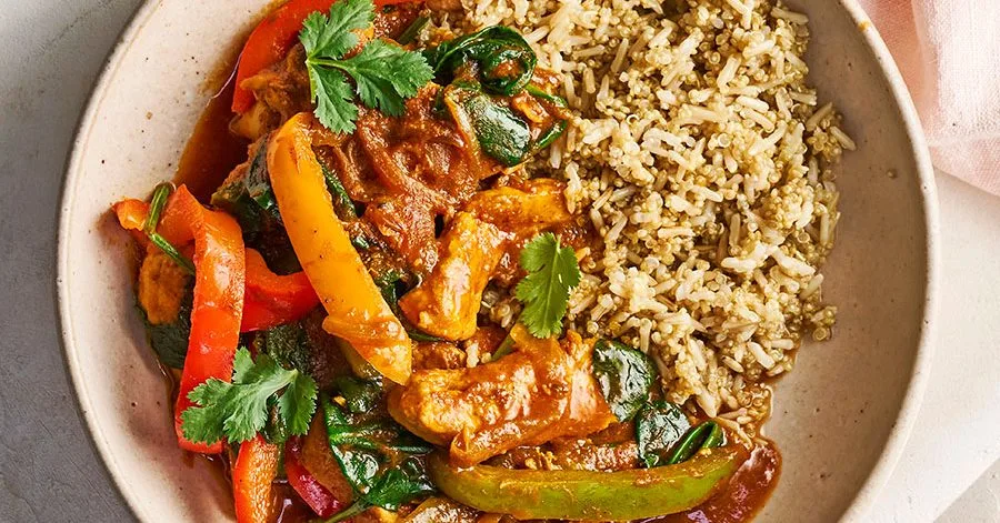 Chicken Jalfrezi with Spinach, Brown Rice and Quinoa