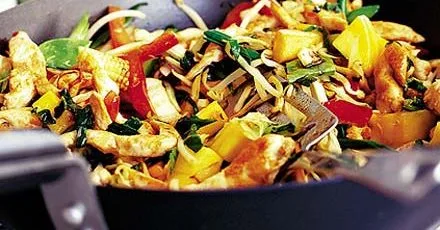 Chicken & mango stir fry