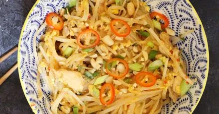 Chicken pad Thai
