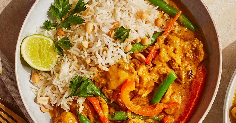 Chicken satay curry