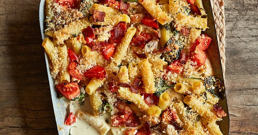 Baked Pasta with Chicken, Spinach and Bacon Alfredo