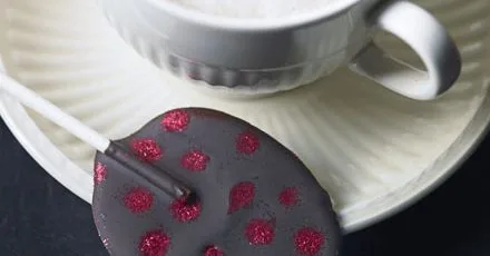 Шоколадні яйця з чилі