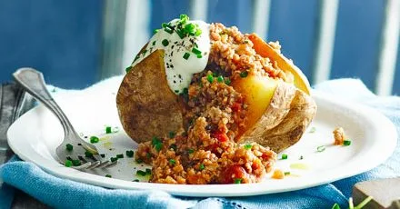 Chili con carne in potato jackets