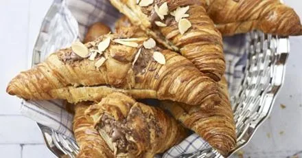 Chocolate & almond croissants
