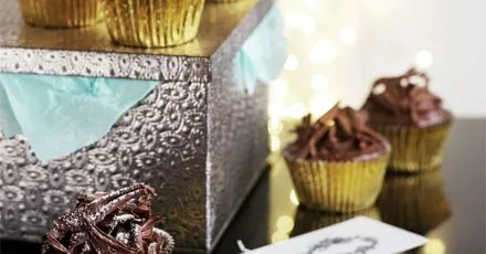 Chocolate chestnut cupcakes