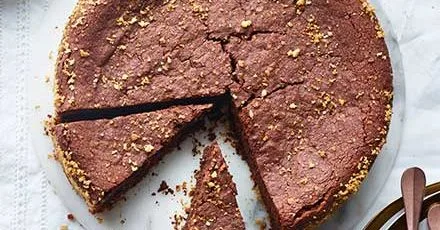 Chocolate and malt bread cake