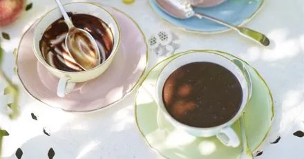 Chocolate tea-pots
