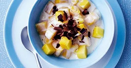 Chunky mango & chocolate fool