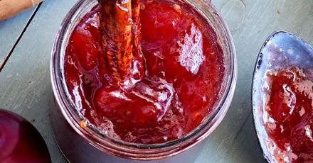 Cinnamon scented plum jam