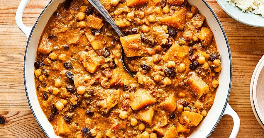 Coconut cashew butternut squash curry
