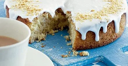 Coconut cream cake