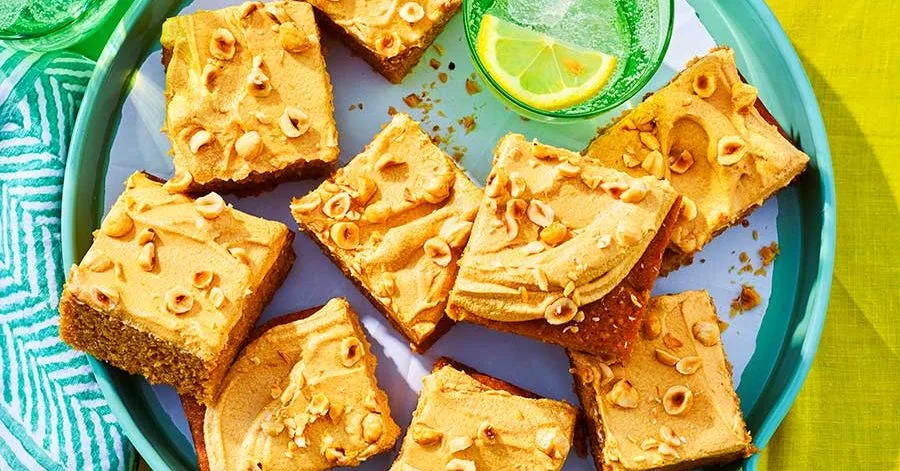 Coffee-caramel and hazelnut tray bake