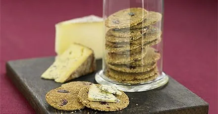 Cranberry oatcakes