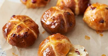 Cranberry & orange hot cross buns