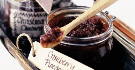 Cranberry, pineapple & date chutney