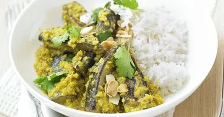 Creamy aubergine curry